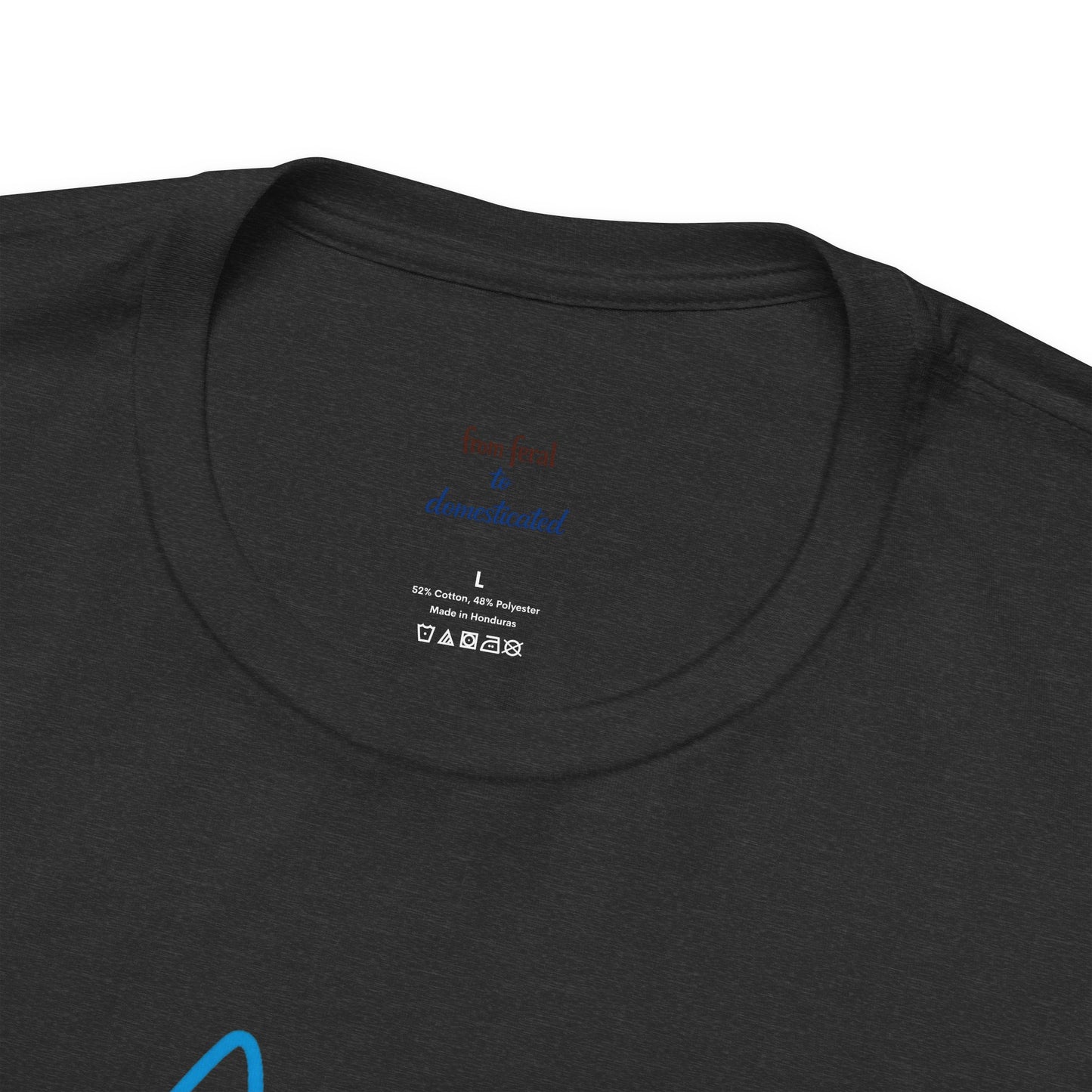 Colorful Line | Work Sitting Cat T-Shirt