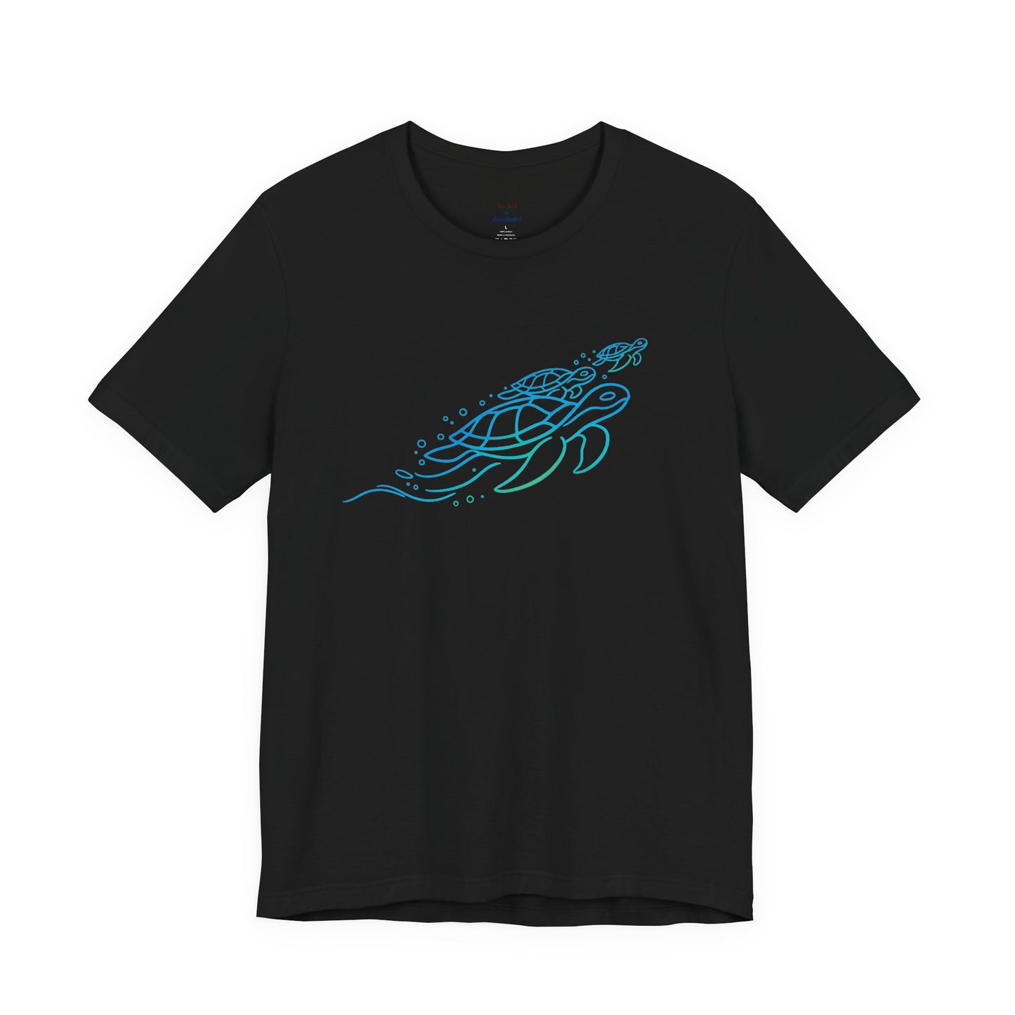 Sea Turtles | Wild Lines T-Shirt
