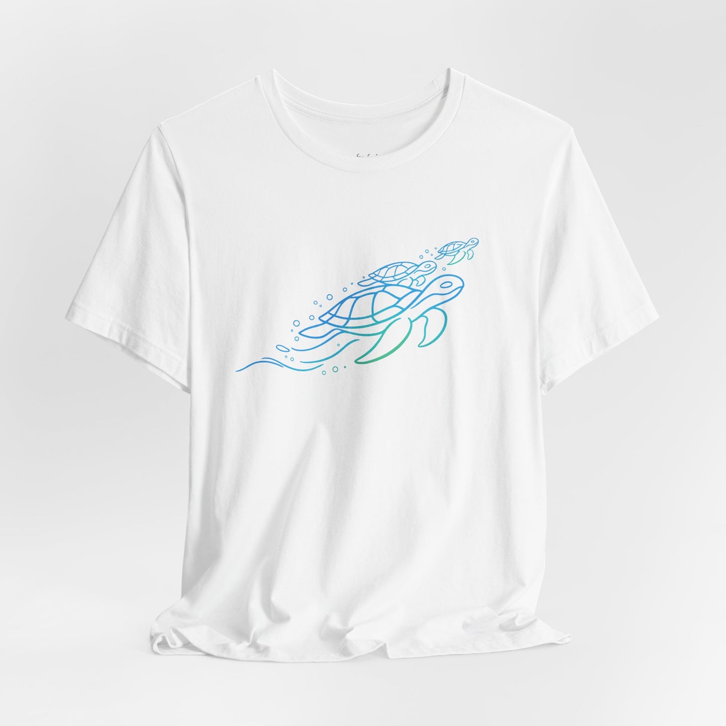 Sea Turtles | Wild Lines T-Shirt
